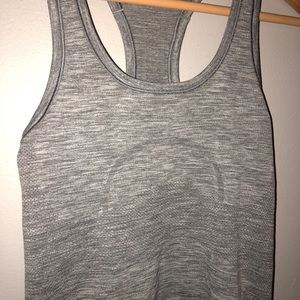 lululemon athletica Tops - workout top lululemon athletica Tops - workout top